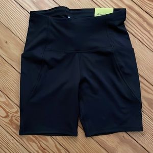 NWT Target all in motion high rise bike shorts M black